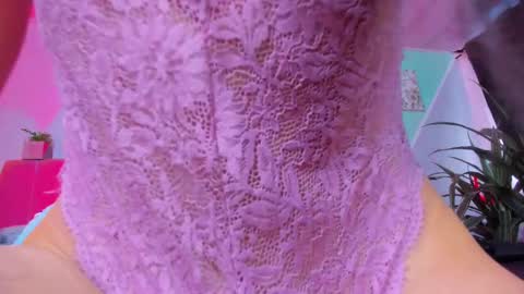 ASHLEY online show from December 28, 1:06 pm