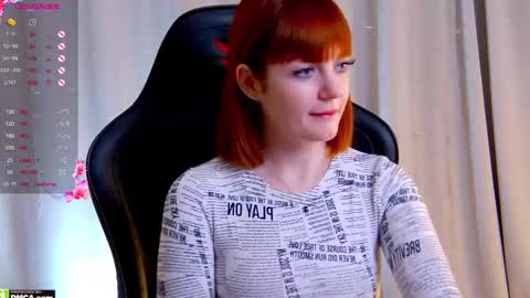 Snapshot of ashley_nicks chatting on October 27, 3:57 am Ashley online show from October 27, 3:57 am