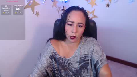 Snapshot of ashley_prg2 chatting on September 10, 3:39 am Ashley online show from September 10, 3:39 am