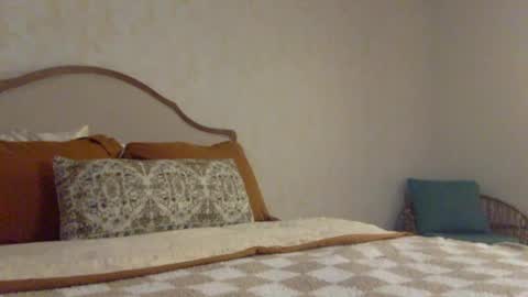 ashley online show from September 24, 1:37 am
