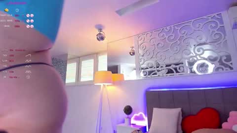 AshleyJonse online show from February 12, 7:10 am