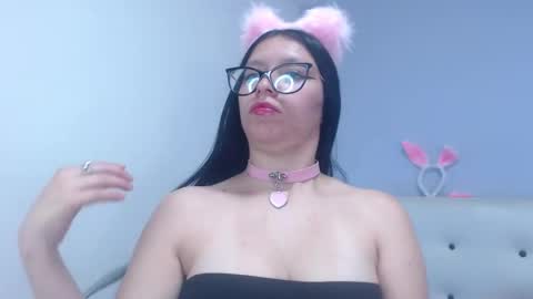 Snapshot of ashleyness chatting on October 20, 8:34 pm Ashley online show from October 20, 8:34 pm