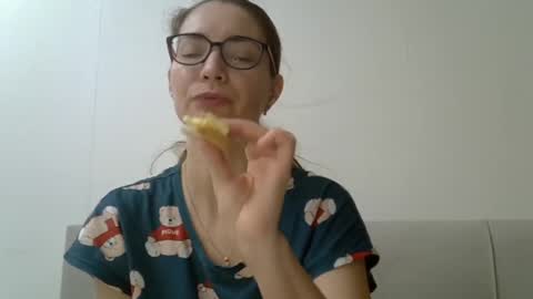 Ashley online show from January 5, 4:47 am