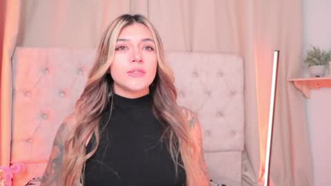 Snapshot of ashleyvalirya chatting on January 6, 3:42 am Ashley Lauren online show from January 6, 3:42 am