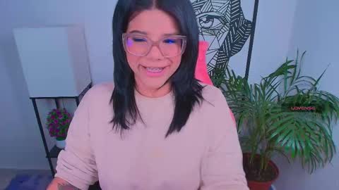 Ashleyy18   online show from March 13, 11:55 am