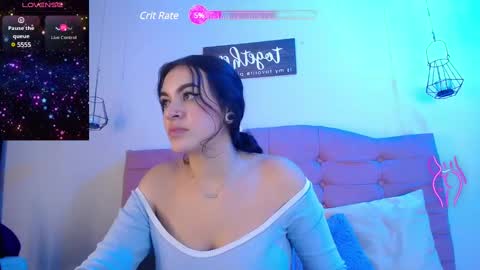 kylie online show from February 9, 4:04 am