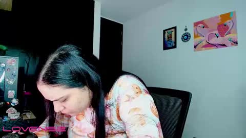 ashliecooperr online show from October 26, 5:58 am