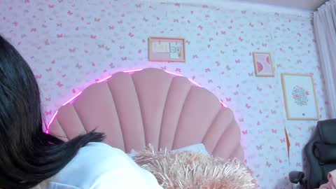 Ashly online show from December 16, 12:06 pm