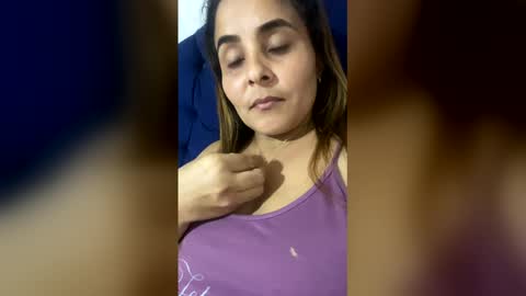ashly_paez123 online show from April 22, 5:26 am