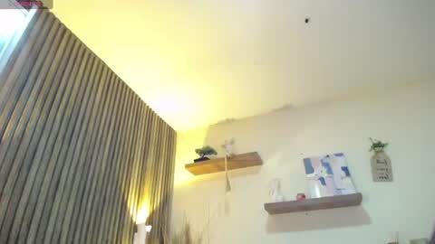 Ashlye  online show from August 4, 5:24 am