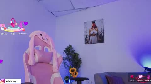 Ashly  online show from September 22, 10:30 pm