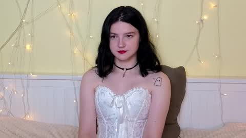 Kristine online show from November 17, 9:10 am