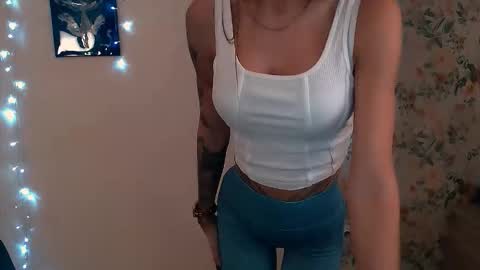 asia_n_ online show from October 23, 6:19 am