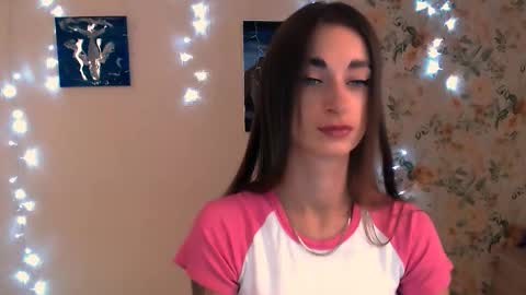 asia_n_ online show from October 2, 6:29 am