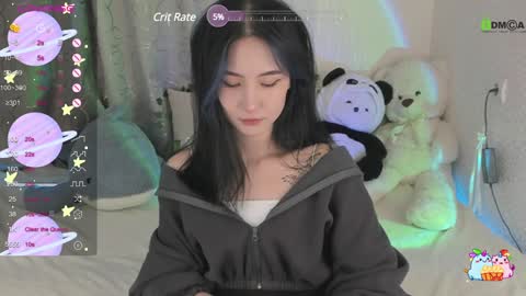 Emma online show from December 16, 1:32 pm