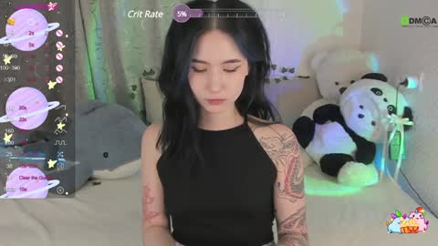 Emma online show from December 8, 1:25 pm