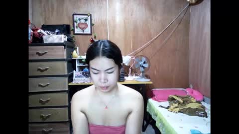 Snapshot of asian_llory chatting on September 16, 1:13 am asian_llory online show from September 16, 1:13 am