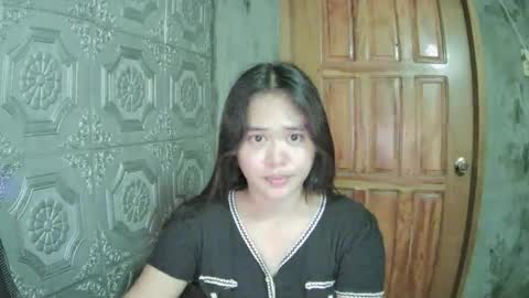 asian_nova online show from February 8, 6:17 am