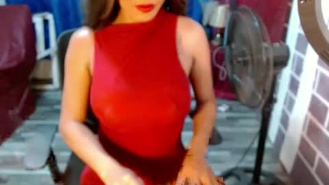 Snapshot of asian_petit19 chatting on January 11, 8:00 am Lovely online show from January 11, 8:00 am