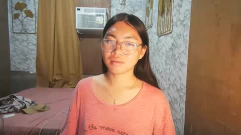 Snapshot of asian_rhean chatting on September 24, 8:13 am Rhean online show from September 24, 8:13 am