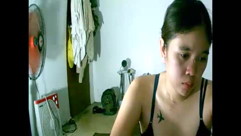 asian_rosemary online show from March 22, 2:34 pm
