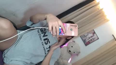 I am your ESTEPHANIE online show from October 31, 7:01 am