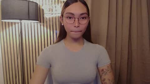 Snapshot of asianhottiesttamira chatting on October 20, 5:21 am HI IM TAMIRA LOOKING FOR SERIOUS RELATIONSHIP online show from October 20, 5:21 am