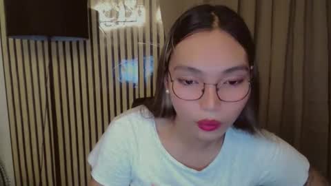 Snapshot of asianhottiesttamira chatting on October 24, 6:31 am HI IM TAMIRA LOOKING FOR SERIOUS RELATIONSHIP online show from October 24, 6:31 am