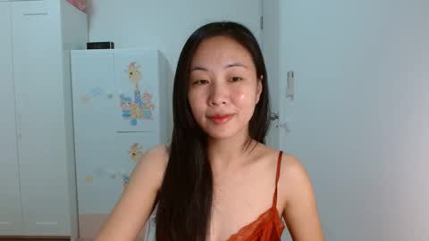 Tabby online show from December 4, 2:48 pm