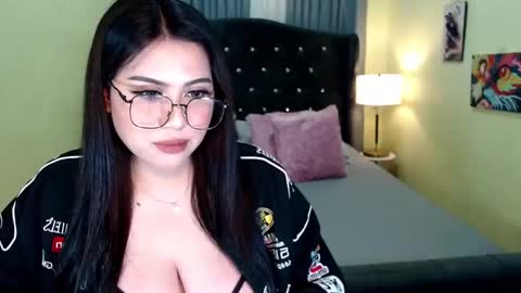 KIARA online show from September 20, 8:34 am