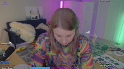 Snapshot of asiri_ocean chatting on March 6, 4:41 am Asiri pronounced Ah-siri Please no nicknames 3 online show from March 6, 4:41 am