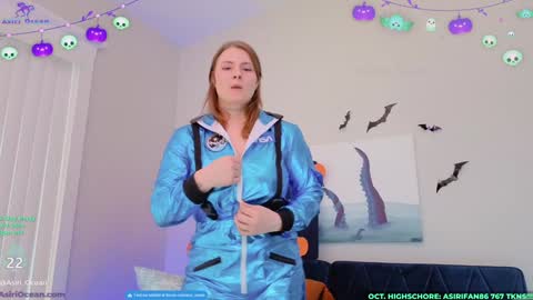 Snapshot of asiri_ocean chatting on October 9, 8:13 pm Asiri   pronounced Ah-siri Please no nicknames   3 online show from October 9, 8:13 pm