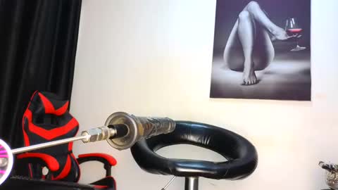 Snapshot of assiology11 chatting on January 26, 7:42 am Assiology online show from January 26, 7:42 am