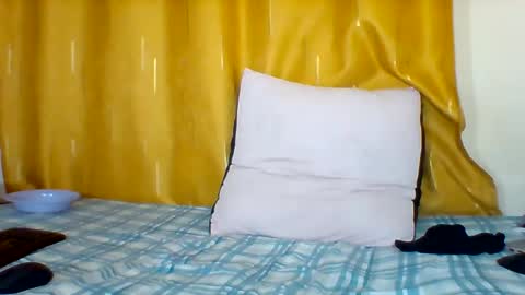 Snapshot of assqueen4 chatting on September 19, 7:24 pm FLORAH DANIEL online show from September 19, 7:24 pm