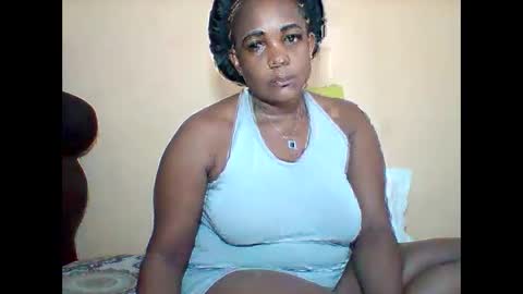 Snapshot of assqueen4 chatting on September 22, 4:22 am FLORAH DANIEL online show from September 22, 4:22 am