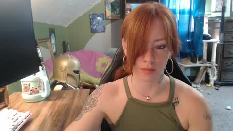 AstraeaSiren online show from September 19, 6:07 pm