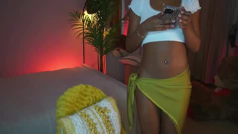 Snapshot of astrea_1 chatting on September 13, 4:42 am Astrea online show from September 13, 4:42 am