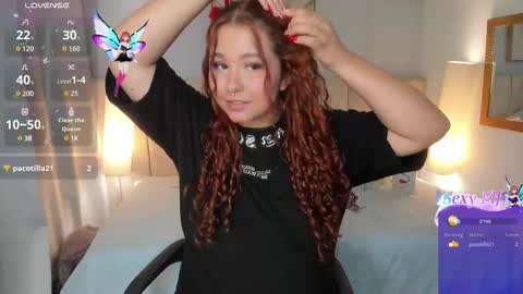Snapshot of atena_cuteee chatting on March 12, 2:41 am sofia online show from March 12, 2:41 am