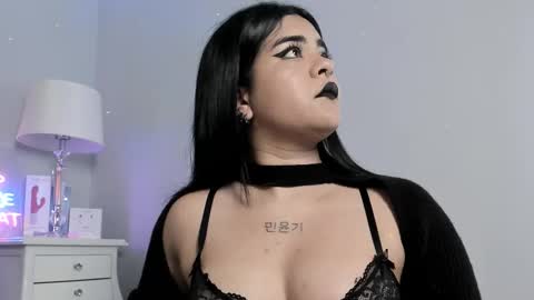 Athena online show from November 8, 7:52 pm