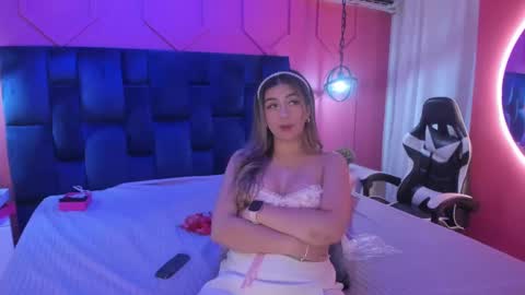Snapshot of atenea_cute21 chatting on September 12, 4:02 am Athenea online show from September 12, 4:02 am