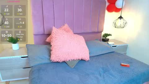 ateneaaa_ online show from March 20, 8:03 pm