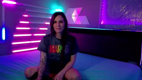 Athena Autumn online show from December 8, 4:14 am