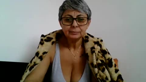 atikaarea online show from December 2, 12:06 pm