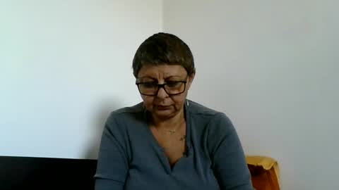 atikaarea online show from October 19, 2:08 pm