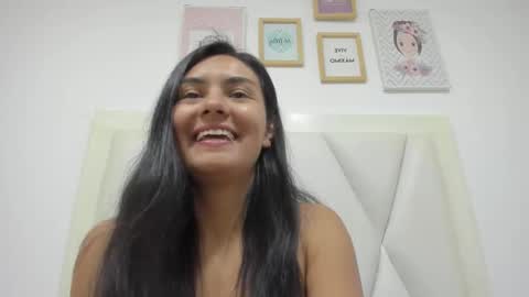 Atilana Diaz online show from February 5, 5:27 pm