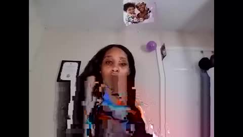 Snapshot of atirahcali chatting on October 27, 6:35 pm AtirahCali online show from October 27, 6:35 pm