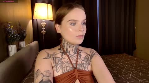 online every day between 10am-23pm online show from December 27, 3:53 am