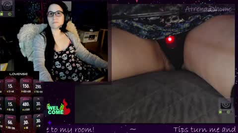Snapshot of atrena chatting on March 11, 2:21 am Atrena online show from March 11, 2:21 am