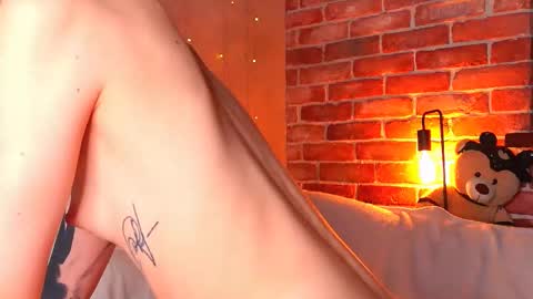 Sarah Doll online show from November 5, 2:39 am