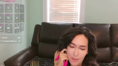 audradeer online show from September 19, 1:21 pm